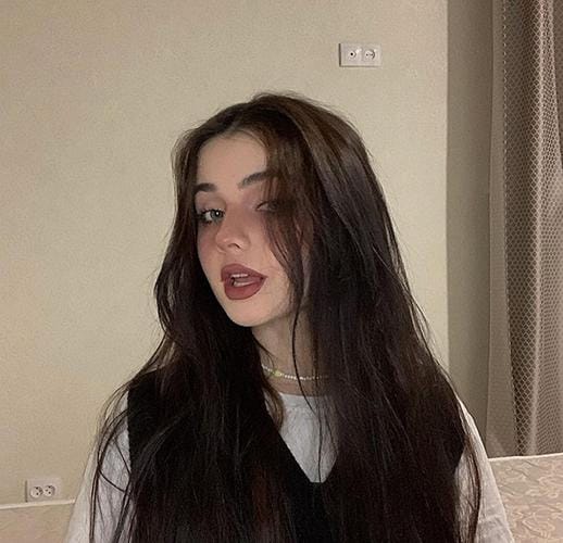 Nina Zulkifli avatar